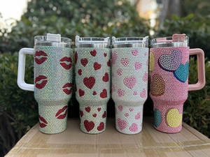 14 couleurs Cadeaux de la Saint-Valentin Tasses à café en acier inoxydable avec strass en forme de cœur 40 oz Tasses de voyage en diamant en forme de cœur avec poignée - Product Image 6