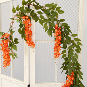 Guirnalda Colgante de Mimbre Artificial con Flores de Glicinia de Plástico Rojo Anaranjado para Decoración de Bodas - Product Image 1