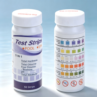 Bandelettes de test 5-en-1 pour piscine et spa, 50 unités, résultats rapides : dureté totale, chlore total, chlore libre/brome, alcalinité totale