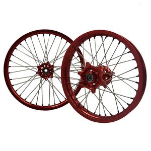 <span class=keywords><strong>CRF</strong></span> 250 250R <span class=keywords><strong>450</strong></span> 450R Radios de motocicleta Enduro Dirt Bike Juego de ruedas completas para <span class=keywords><strong>Honda</strong></span> <span class=keywords><strong>CRF</strong></span> 250 250R - Product Image 2