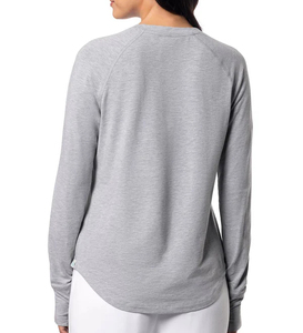 T-<span class=keywords><strong>shirt</strong></span> à manches longues avec trous pour les pouces et ourlet incurvé pour femmes à manches longues et coupe ajustée - Product Image 3