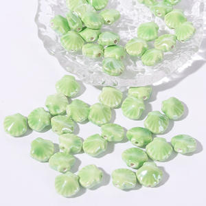 Cuentas de Cerámica Verde Pastel al por Mayor, Forma Irregular, Cuentas para Hacer Joyería, Cuentas Espaciadoras, Collar, Pulsera, Modelo Chino - Product Image 6