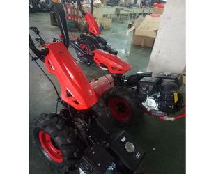Tractor Agrícola de Dos Ruedas con Arado Rotatorio Giratorio y Azada Rotatoria Modelo 740ps con Hon. Motor GX390 con Arranque Eléctrico, Certificado CE - Product Image 5