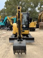 Mini-excavatrice diesel Cat 303.5 d'occasion en bon état de marche, importée d'origine, avec support après-vente, garantie 1 an