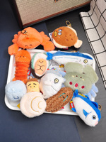 Authentique marché de fruits de mer fraîchement expédié Fun Sea Catching Creative Cartoon Peluche écologique Différents styles Porte-clés de fruits de mer