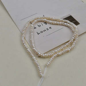 Perlas de Agua Dulce Sueltas, Naturales, Ovaladas y Planas, de 3-4 mm, Blancas/Rosadas, 1231 - Product Image 5