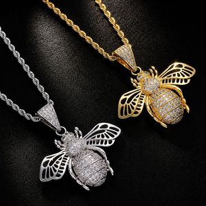 Elegante Collana con Ciondolo Ape in Ottone e Zirconi per Uomo Donna, Stile Hip Hop, per Amanti della Natura, Dorata e Argentata, con Zirconi Incastonati, Regalo Statement a Forma di Animale - Product Image 1