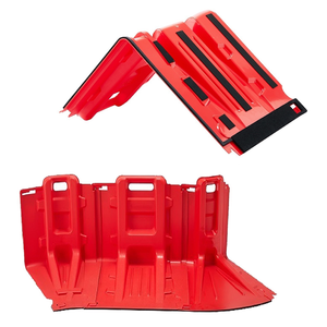 ตัวกั้นน้ำท่วมพลาสติกแบบพกพาน้ำหนักเบาสำหรับการขนส่งง่าย - Product Image 1