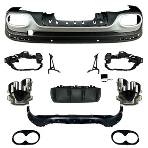 Kit de Difusor Trasero y Puntas de Escape para Mercedes-Benz GLB X247, Material PP Plateado y Negro, Estilo AMG para GLB180 200, Modificación - Product Image 2