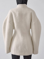 Manteaux pour femmes européennes et américaines Nouveau manteau épaissi d'automne et d'hiver Conception de niche Couleur unie Col mi-haut