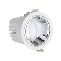 Anti-éblouissement moulage sous pression en aluminium asymétrique rond rondelle de plafond vers le bas lumière spots COB encastré LED mur lavage Downlight