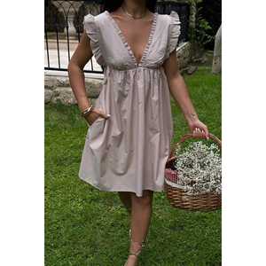 เดรสสั้นสีเบจสไตล์วินเทจ สายเดี่ยว ไซส์ XS ผ้าสแปนเด็กซ์ มีซับใน ไม่มีปก ดีไซน์เซ็กซี่ เหมาะสำหรับใส่ในวันที่อากาศดีในฤดูใบไม้ผลิหรือฤดูใบไม้ร่วง - Product Image 6