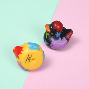 Высококачественная резиновая утка, украшения для вечеринки, плавающие цветные детские игрушки для купания, спрей воды, утки для Хэллоуина - Product Image 4