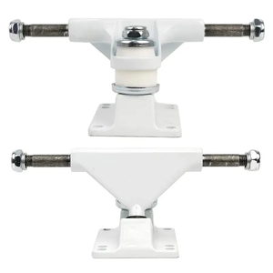 Camion de skateboard personnalisé de 3.25 pouces moulé sous pression <span class=keywords><strong>pas</strong></span> <span class=keywords><strong>cher</strong></span> - Product Image 1