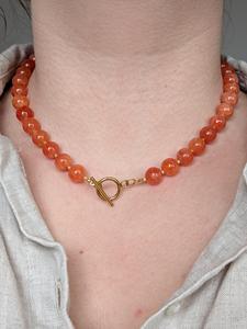 Collier ras de cou en chalcédoine rose, <span class=keywords><strong>bleu</strong></span> et violet vibrant de 10 mm, fermoir à bascule en acier inoxydable, bijoux intemporels pour femmes - Product Image 5