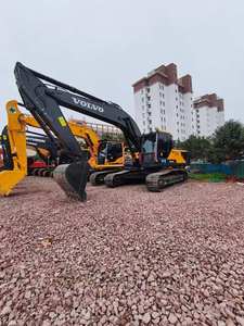 Excavatrice sur chenilles Volvo EC220 d'occasion, modèle <span class=keywords><strong>2022</strong></span>, faible nombre d'heures, haute efficacité, moteur hydraulique, pompe, engrenages, équipement de construction - Product Image 6