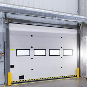 Porte sectionnelle industrielle certifiée CE, résistante au vent, pour quai de chargement - Product Image 2