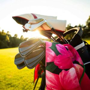 Serviette de nettoyage pour clubs de golf en microfibre gaufrée à séchage rapide personnalisée avec logo brodé - Product Image 3