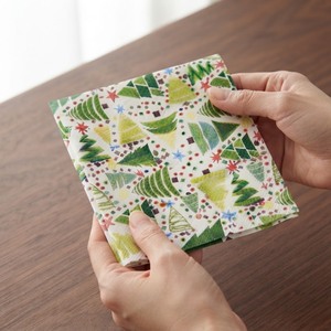 Serviettes <span class=keywords><strong>en</strong></span> <span class=keywords><strong>papier</strong></span> <span class=keywords><strong>de</strong></span> <span class=keywords><strong>Noël</strong></span> imprimées jetables, 4 plis, motif personnalisé d'arbres <span class=keywords><strong>de</strong></span> <span class=keywords><strong>Noël</strong></span> et d'étoiles <span class=keywords><strong>en</strong></span> aquarelle, pour fêtes <span class=keywords><strong>de</strong></span> fin d'année festives - Product Image 4