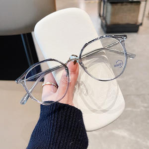 Monturas de Gafas Poligonales Qianai para Mujer, Lentes de PC Medianas, Anti Luz Azul, Anti UV, Diseño Irregular - Product Image 2