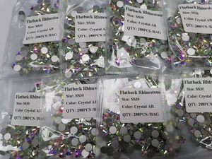 Chất Lượng Cao Hotselling Pha Lê <span class=keywords><strong>Ab</strong></span> Flatback Rhinestone Nail Art Trang Trí - Product Image 3