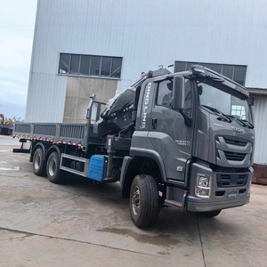Camion grue Isuzu 6x4 GIGA FTR 16 tonnes 20 tonnes avec bras articulé, chargeur à flèche pliante, plateau et moteur ISUZU - Product Image 2