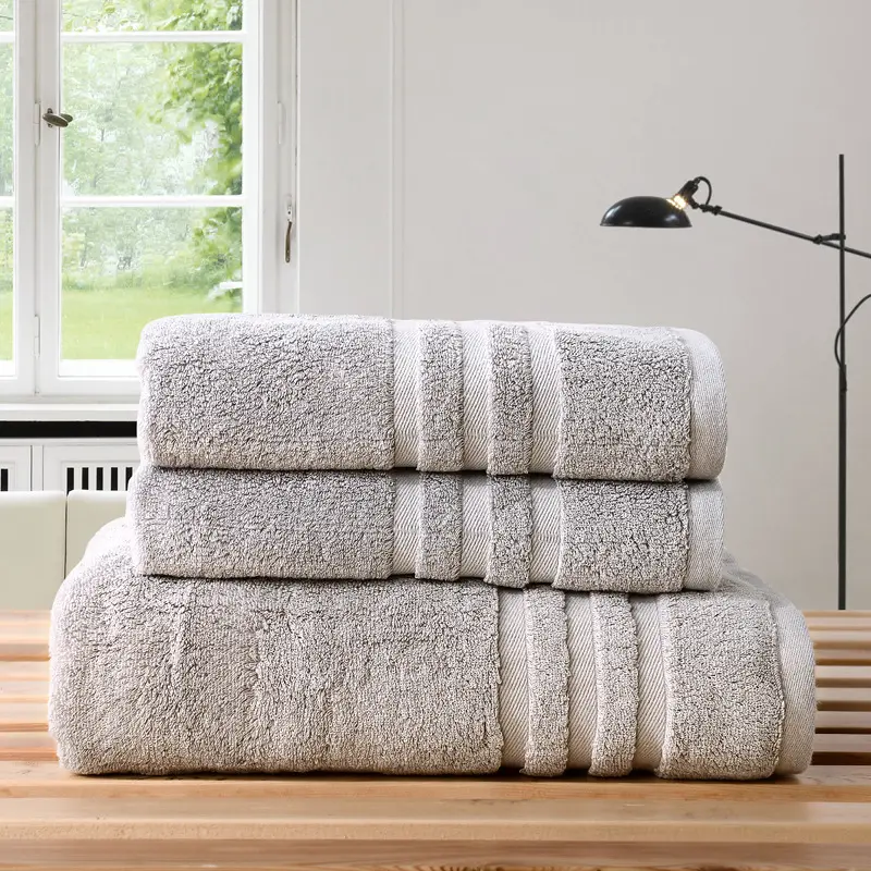 مصنع الجملة الأزرق الأبيض رمادي اللون القطن منشفة استحمام فندق الجمال صالون استخدام منشفة استحمام