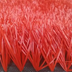 Gazon artificiel de football 3-4 tons, 6000-12000D Dtex, hauteur de l'herbe 40-60mm pour installation sur terrain de football et sites sportifs extérieurs - Product Image 3