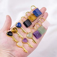 Ensemble de colliers pendentifs en forme de cœur et de cadenas pour couple, en pierre naturelle et cristal, accessoires de bijoux, vente en gros transfrontalière