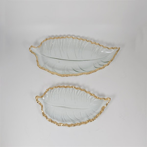 Plaque de <span class=keywords><strong>verre</strong></span> doré, assiette <span class=keywords><strong>en</strong></span> <span class=keywords><strong>verre</strong></span> <span class=keywords><strong>transparent</strong></span> avec bord doré, vaisselle et <span class=keywords><strong>assiettes</strong></span> à bord doré pour la fête de l'hôtel, bon marché, 12 pièces - Product Image 2