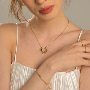 Collar de Sol Ecológico de Acero Inoxidable con Baño de Oro PVD de 18K, Diseño de Sol Celestial y Amanecer, a la Moda y sin Deslustre, para Mujer - Product Image 2