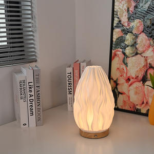 Lámpara <span class=keywords><strong>de</strong></span> escritorio LED con volantes impresa en 3D <span class=keywords><strong>de</strong></span> diseño nórdico moderno BIFANG con USB para dormitorio, mesita <span class=keywords><strong>de</strong></span> <span class=keywords><strong>noche</strong></span>, accesorio decorativo para mesita <span class=keywords><strong>de</strong></span> <span class=keywords><strong>noche</strong></span> - Product Image 5