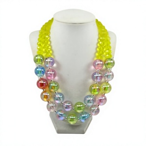 Collier de perles en résine transparente, multicolore, avec perles naturelles et chaîne à billes en résine, bijou de fête, pièce maîtresse tendance pour femme - Product Image 1