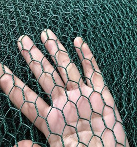 Factory Supply PVC Coated Woven Hexagonal Wire Netting, <b>Plastic</b> Coated Chicken Wire <b>Mesh</b> for Farm & Garden Protection - Product Image 4