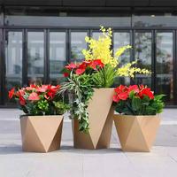 Pot de fleurs et jardinières contemporains de haute qualité pour l'extérieur, décoration de jardin et de maison, design simple et personnalisé pour grands arbres