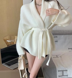 Cárdigan de punto con cuello en V, estilo casual y cómodo, con cinturón, para mujer, otoño-invierno, de fábrica, personalizado, venta directa - Product Image 4