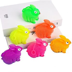 Pompones de Conejito Brillantes y Coloridos Personalizados, Juguete Antiestrés de Peluche para Niños, Juguetes Mochi - Product Image 6