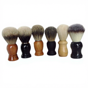 <span class=keywords><strong>Pennello</strong></span> <span class=keywords><strong>da</strong></span> <span class=keywords><strong>Barba</strong></span> Professionale in <span class=keywords><strong>Pelo</strong></span> <span class=keywords><strong>di</strong></span> <span class=keywords><strong>Tasso</strong></span> Silvertip per la Cura della <span class=keywords><strong>Barba</strong></span> - Product Image 1