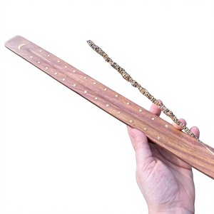 Porta Incienso de Madera con Aroma Natural a Sándalo, Diseño Artístico de Anís Estrellado, Hecho a Mano, Decoración Religiosa para el Hogar, Ramadán - Product Image 1