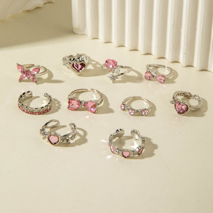 Anillo de Aleación con Incrustaciones de Diamantes Rosados J Sweet Cool, Anillo con Lazo de Amor, Estilo Moderno y Sofisticado, Unisex - Product Image 3