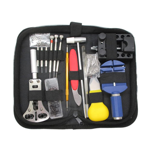 Kit de réparation de montres professionnel 147 pièces en acier inoxydable, comprenant un tournevis, un outil à barrettes de ressort et un outil à goupilles de bracelet, avec étui rigide à commande manuelle - Product Image 1