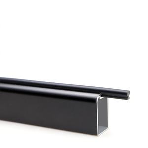 Tige de suspension de placard antidérapante silencieuse en alliage d'aluminium noir avec finition chromée Quincaillerie de garde-robe en acier en laiton - Product Image 4