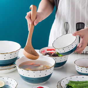 Tazón de Cerámica Verde con Lindos Puntos de Polka Dot y Borde Ondulado Dorado, Plato de Cerámica para la Cena - Product Image 4