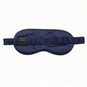 Masque de sommeil en soie personnalisé confortable et abordable pour les voyages - Product Image 2