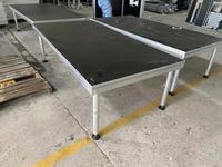 Scène portable en alliage d'aluminium à montage rapide et facile pour les concerts et événements