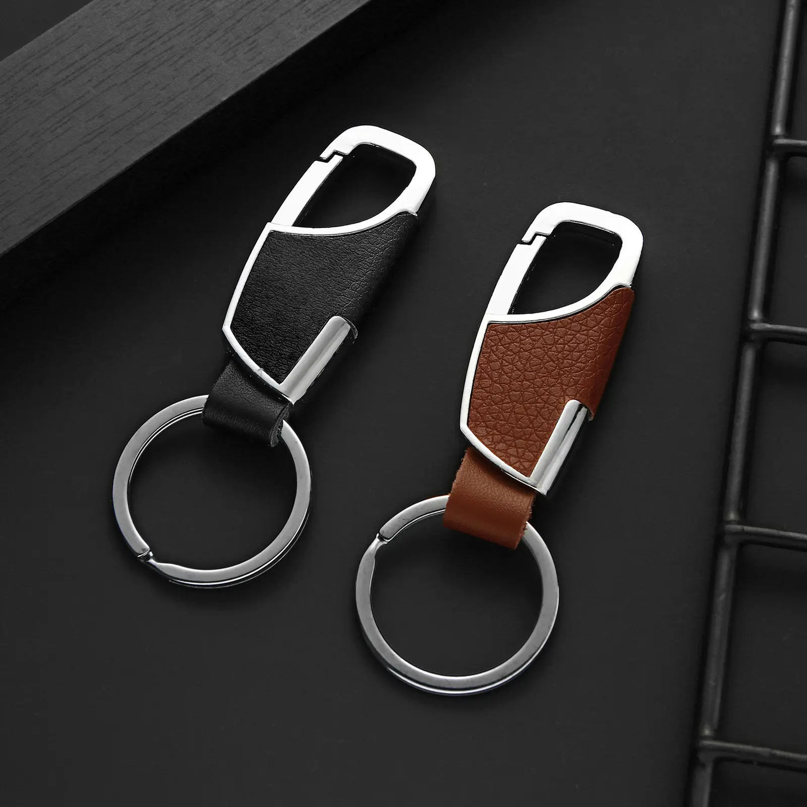 Luxus Männer Metall Leder Auto Schlüssel bund Schwarzer Verschluss Kreative Benutzer definierte Persönlichkeit Schlüssel bund Auto halter Aktivität Werbe geschenke