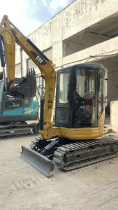 Mini-excavatrice sur chenilles hydraulique Cat303CR en excellent état avec moteur d'origine MOOG, modèle 2024, provenance du Japon - Product Image 3