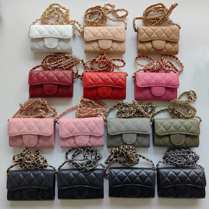 Sac à bandoulière en cuir matelassé de luxe avec chaîne, portefeuille pour téléphone, compatible <span class=keywords><strong>iPhone</strong></span> Samsung, coffret cadeau - Product Image 1