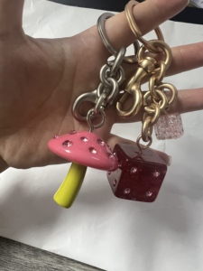 New Personality Pendant Color Mushroom Dice <b>Key</b> <b>Ring</b> Mobile Phone Bag Car <b>Key</b> <b>Ring</b> Gift - Product Image 4