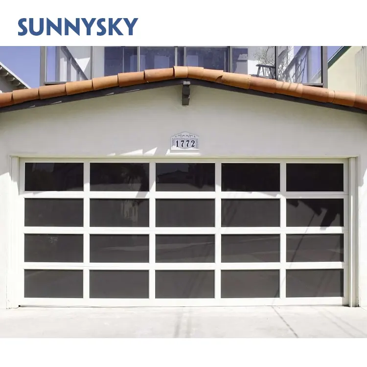 Sunnysky Porte de garage personnalisée pour villa au design moderne Portes de garage automatiques en aluminium trempé pour maisons